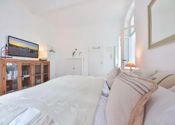 아파트 Schloss Hohenzollern 22 *